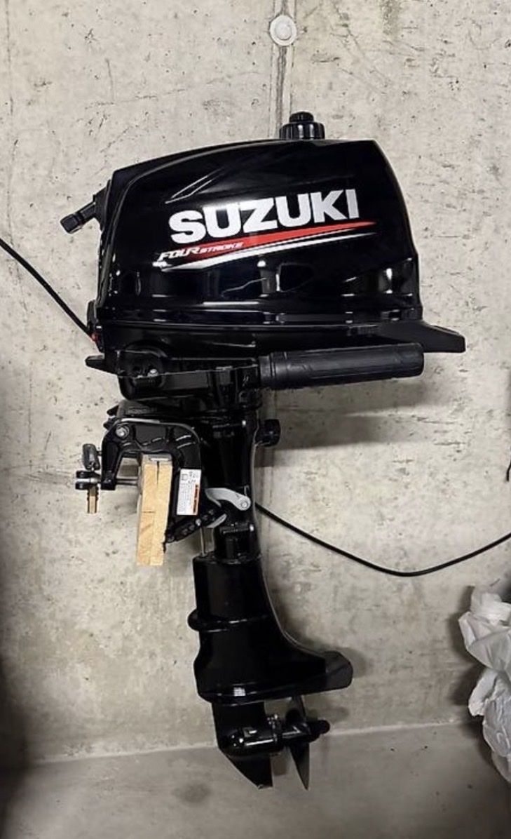 Suzuki Barche: Motorboot 4 ps – Usato da Uster venduto da Fesk 1