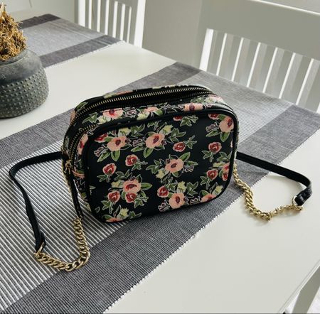 Umhängetasche / Crossbody Bag