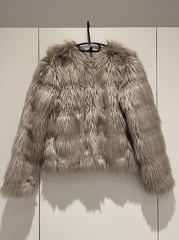 H&M Giacche: Kunstfelljacke beige – Usato da Dübendorf venduto da fadrinli