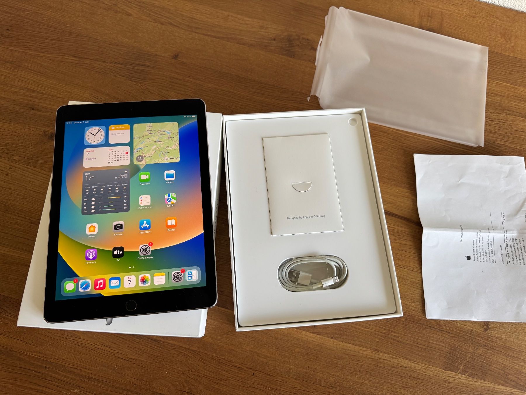 Apple Tablet PC: Apple iPad Pro 9.7" 128GB Space Grau Top – Usato da Frauenfeld venduto da max11116 1
