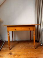 Tannenholz Tisch alt
