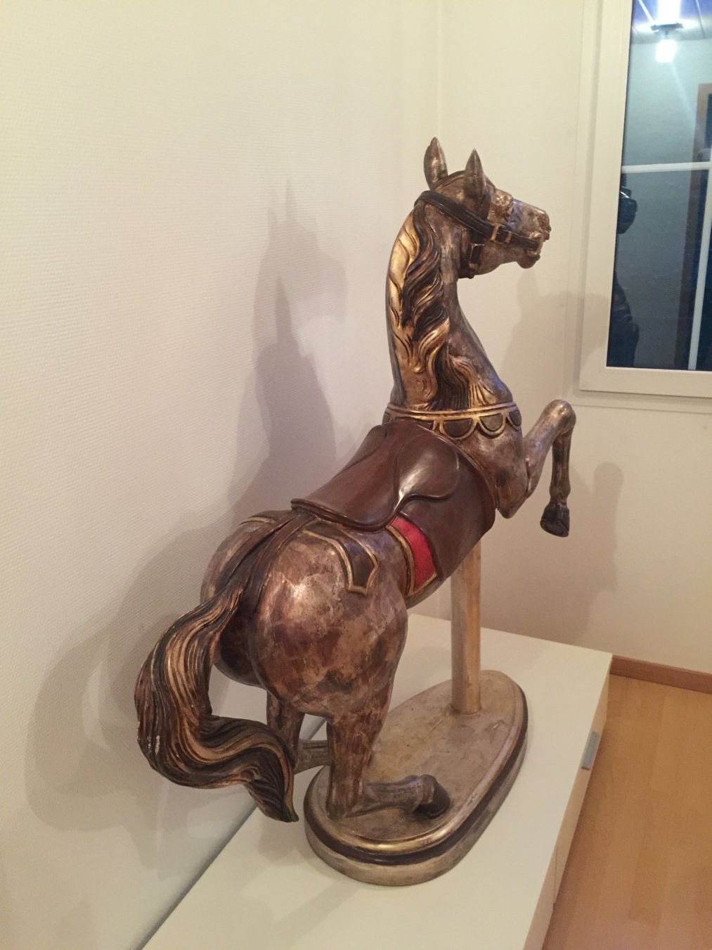 Sculptures & Statues: Antikes Karussellpferd – D'occasion à Jakobsbad par Windows5 2