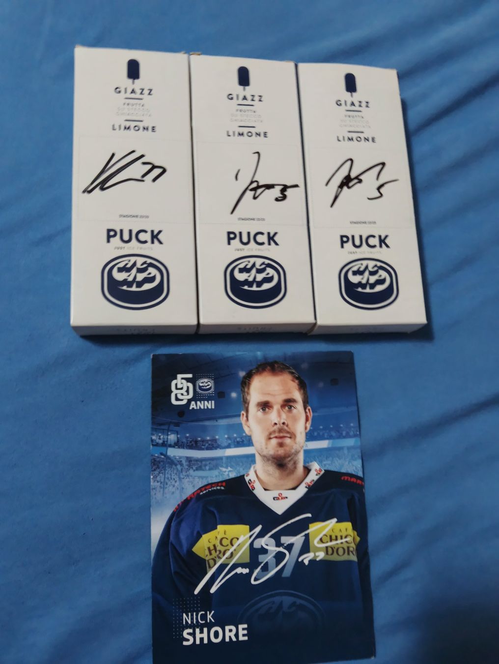 Autografi: scatole gelati hcap autografate – Usato da Sigirino venduto da acquila16