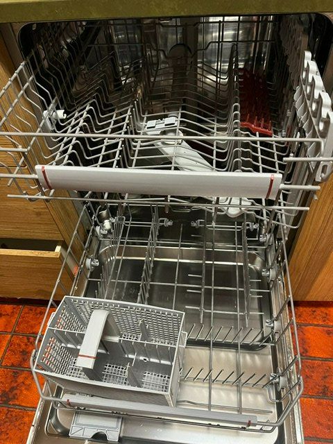 Electrolux Lavastoviglie: Geschirrspühlmaschine – Usato da Wallisellen venduto da kar_n8dg 2