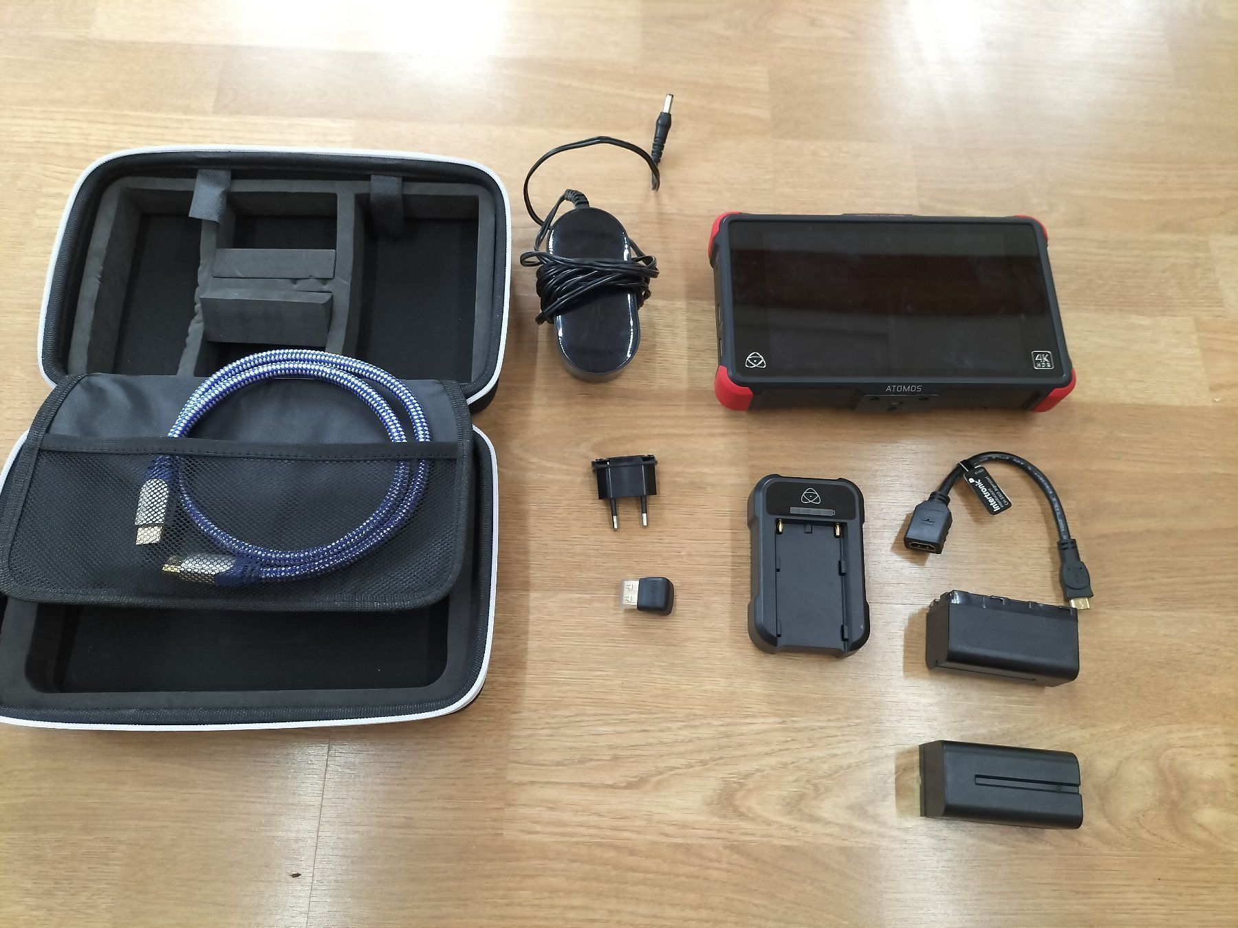 Atomos Aufnahmegeräte: Atomos Ninja Flame mit Power Kit – Gebraucht aus Kerzers von Pachystachys 2