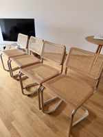 4 Freischwinger Stühle Holz mit Wiener Geflecht 