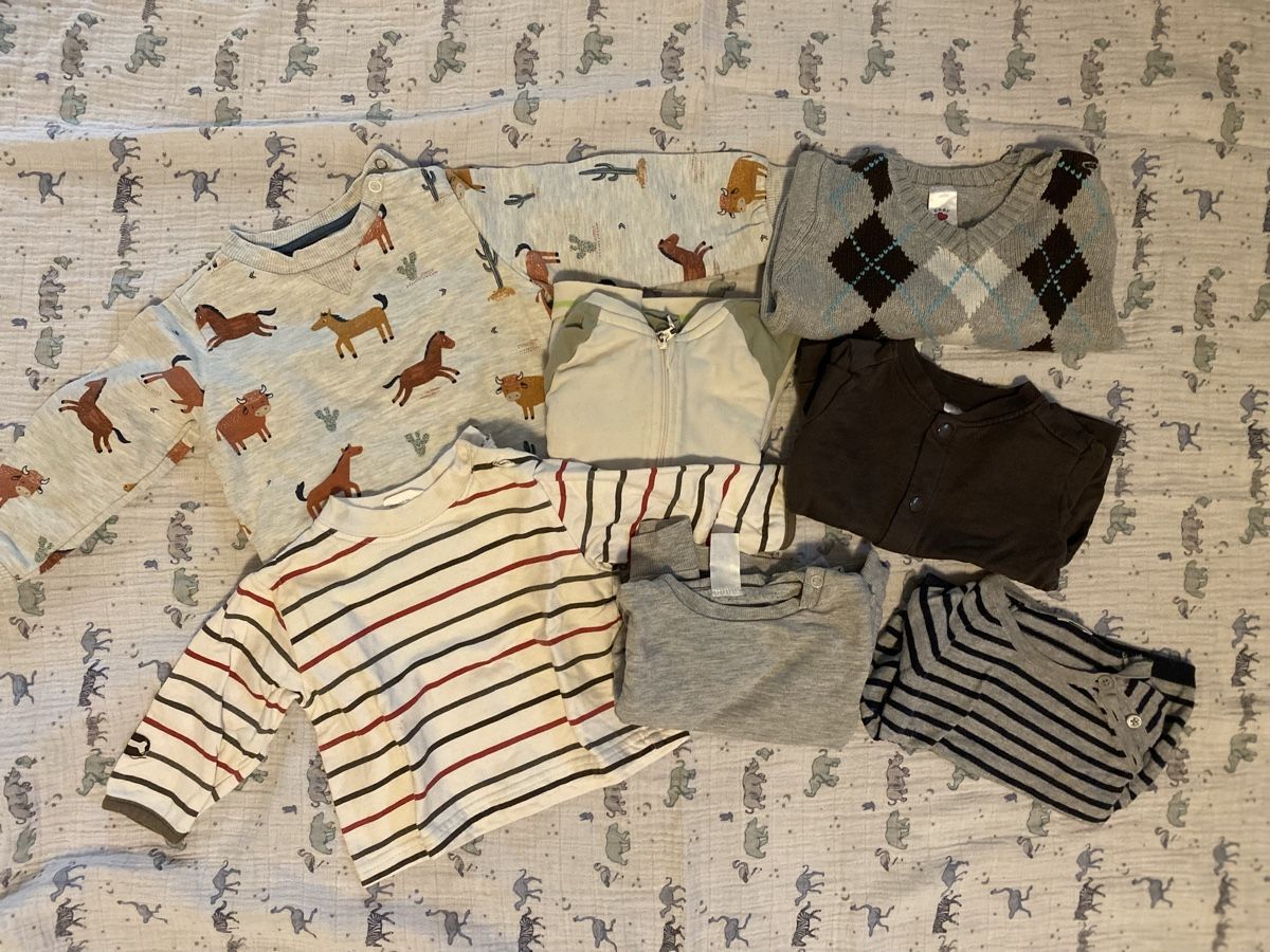 Lotti & Set di vestiti: Kleiderset Grösse 62 / 68 ca. 3 bis 6 Monate – Usato da Muttenz venduto da Rahel89 4