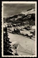 AK Arosa, Winteransicht mit Hotel, Häusern und Eisenbahntunn