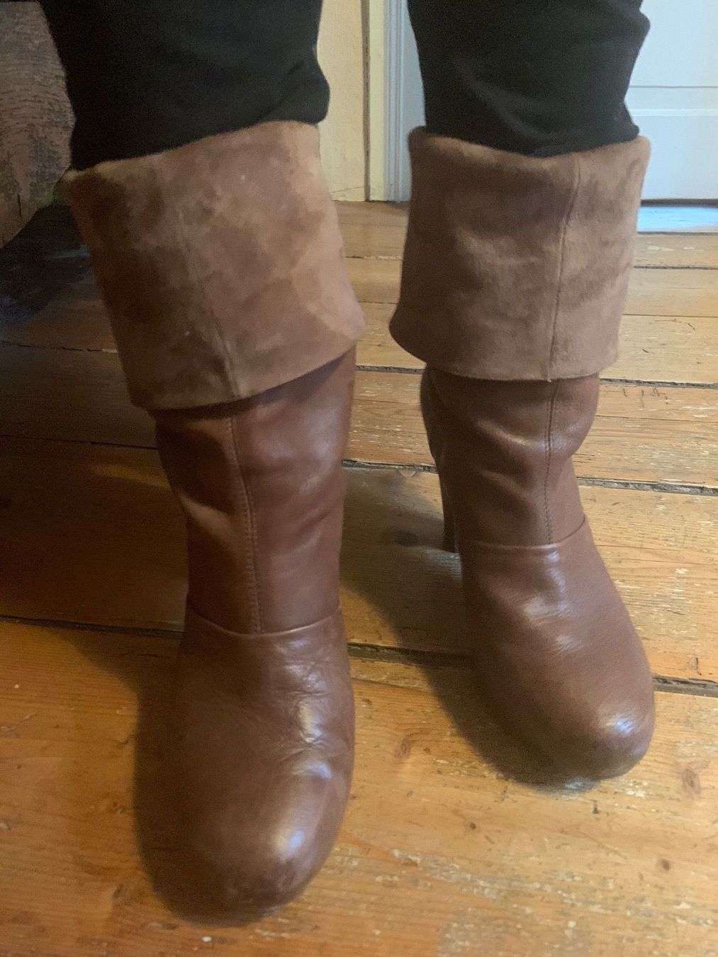 Scarpe da donna: Braune stiefel gr.39.5/40 – Usato da Dittingen venduto da Bellevista 5
