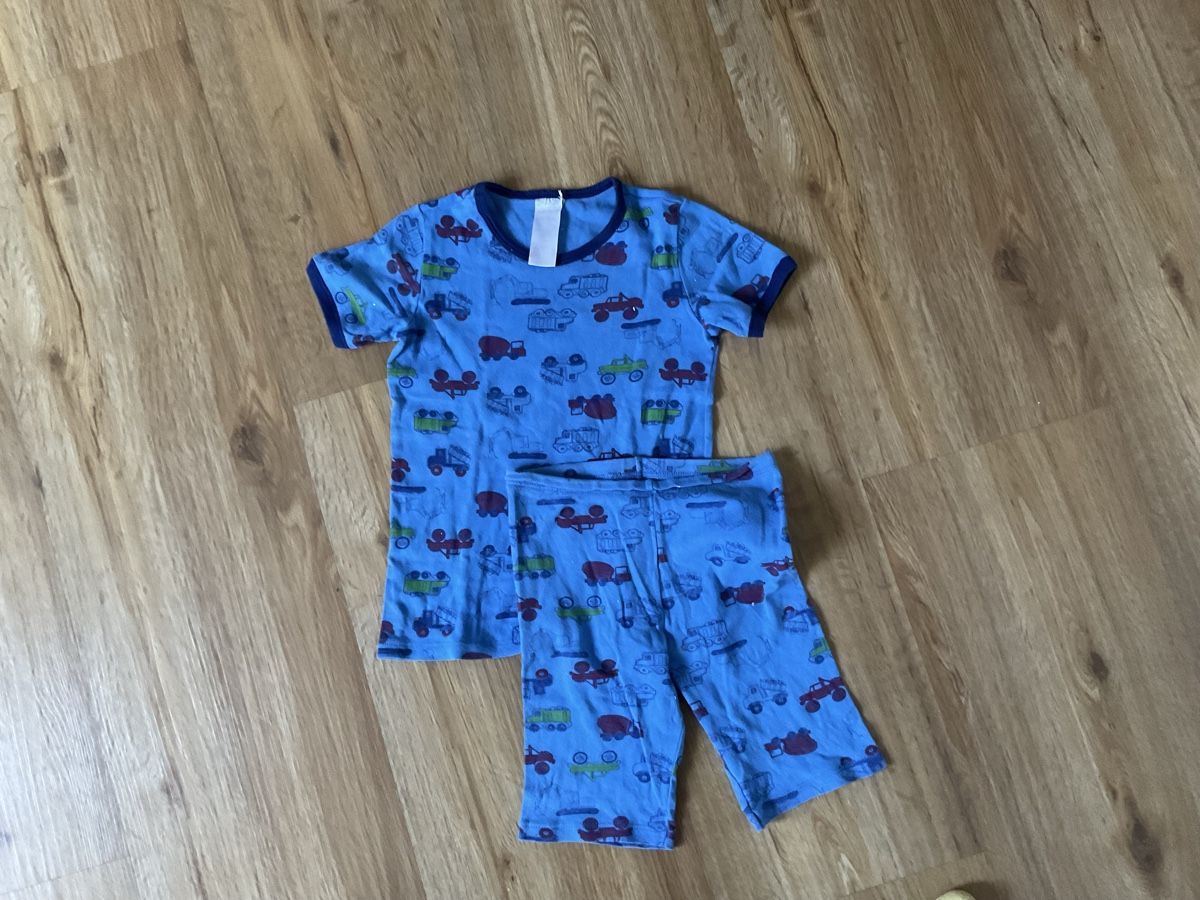 Schiesser Pigiama & Simili: Schiesser Sommerpyjama Grösse 116 – Usato da Basel venduto da spassbremse