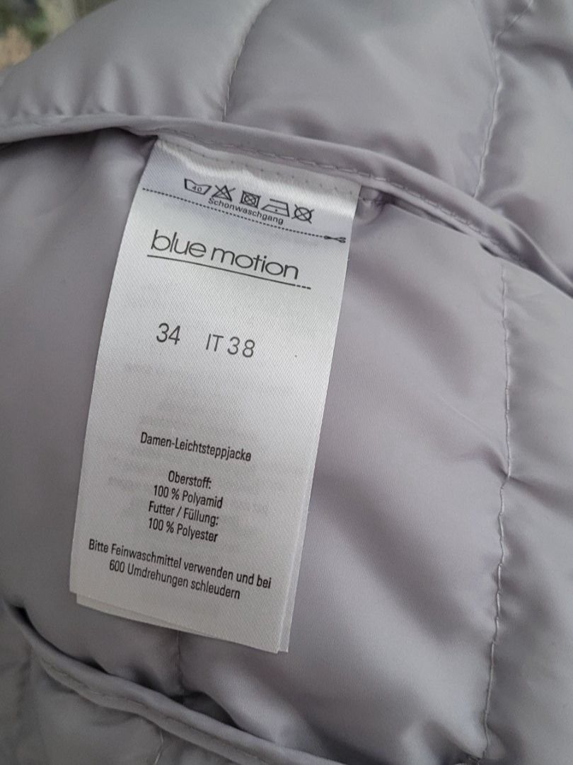 Giacche: Übergangsjacke Gr.34 – Usato da Oberaach venduto da Svea11 7