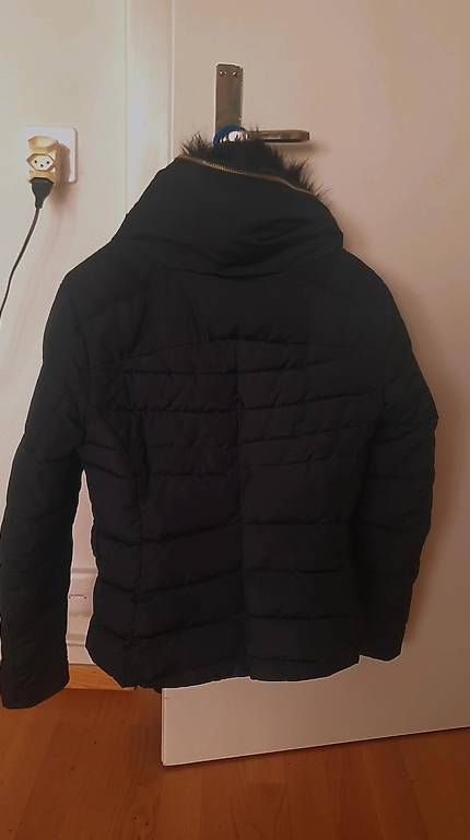 Bershka Vestes: Bershka Winterjacke – D'occasion à Zürich par kristinita 2