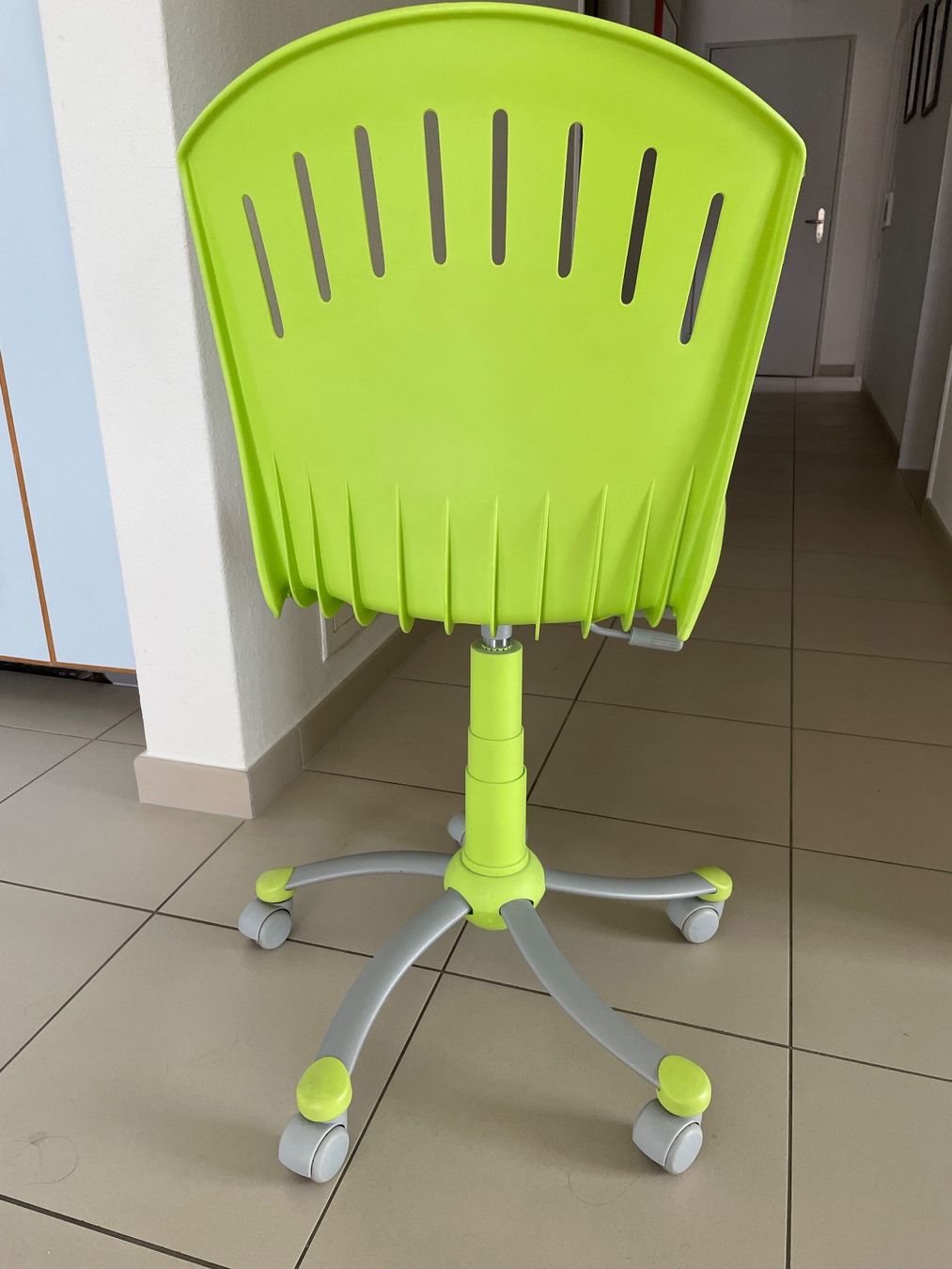 Stühle: Bürostuhl – Gebraucht aus Oberrüti von chi_68h7 1
