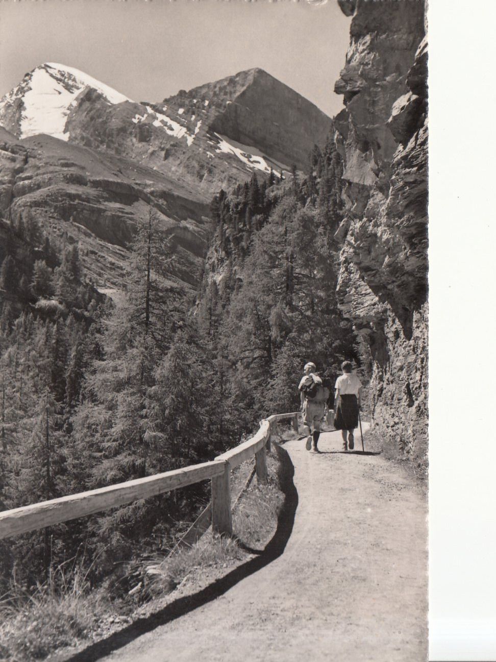 Cartoline postali: Kandersteg - Stock, ca. 1950 – Usato da Bürglen TG venduto da StampGraf
