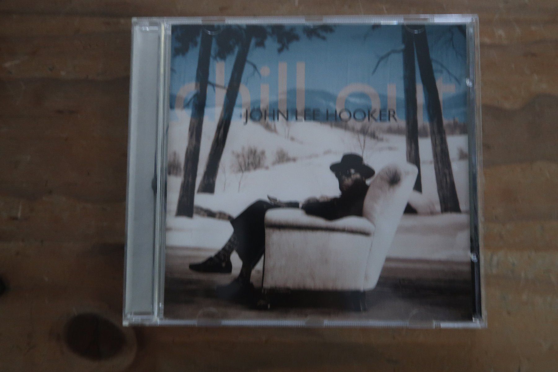 CD: JOHN LEE HOOKER - CHILL OUT - CD – Usato da Basel venduto da Patiscat