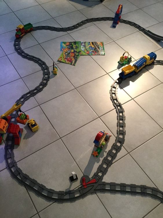 Lego Duplo train électrique / eisbahn