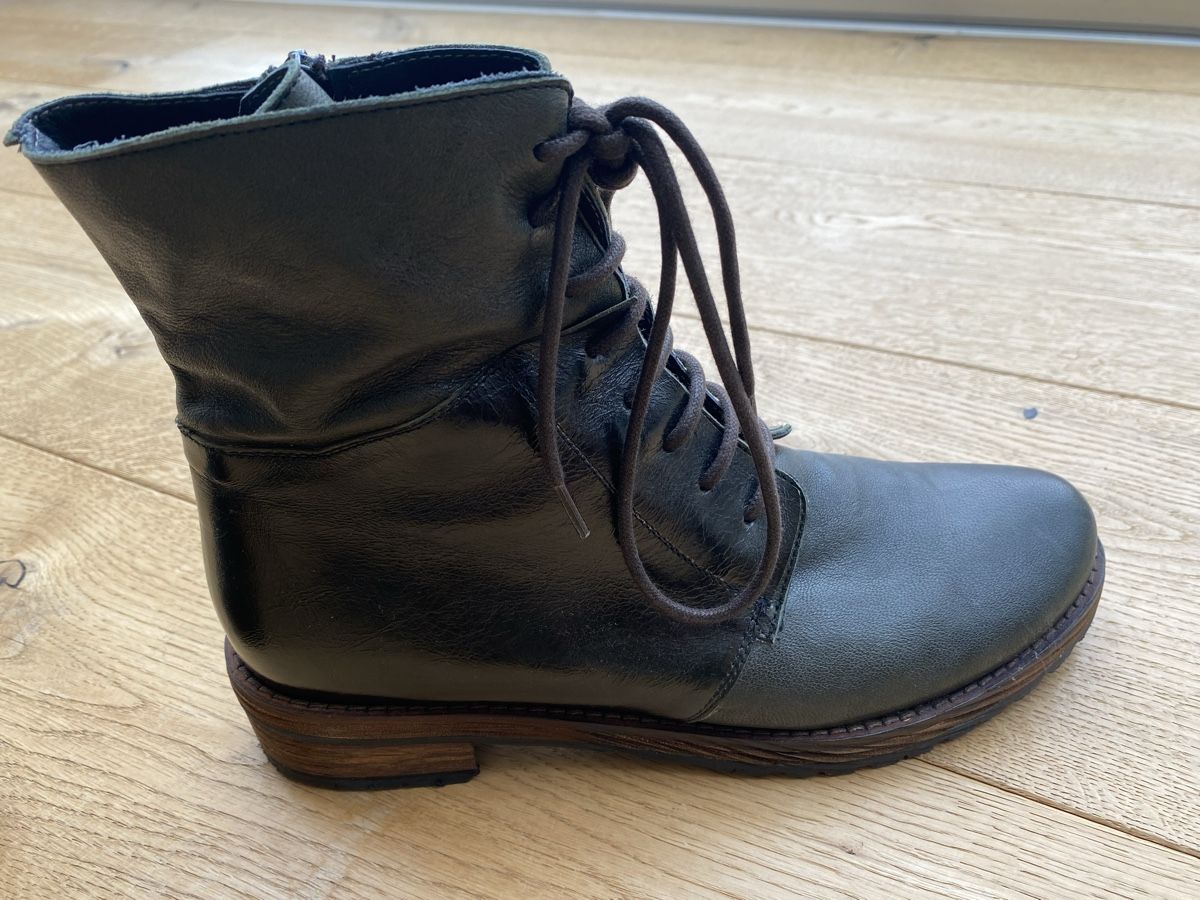 Damenschuhe: Leder Boots Tannengrün – Neu (gemäss Beschreibung) aus Ittigen von 132465 2
