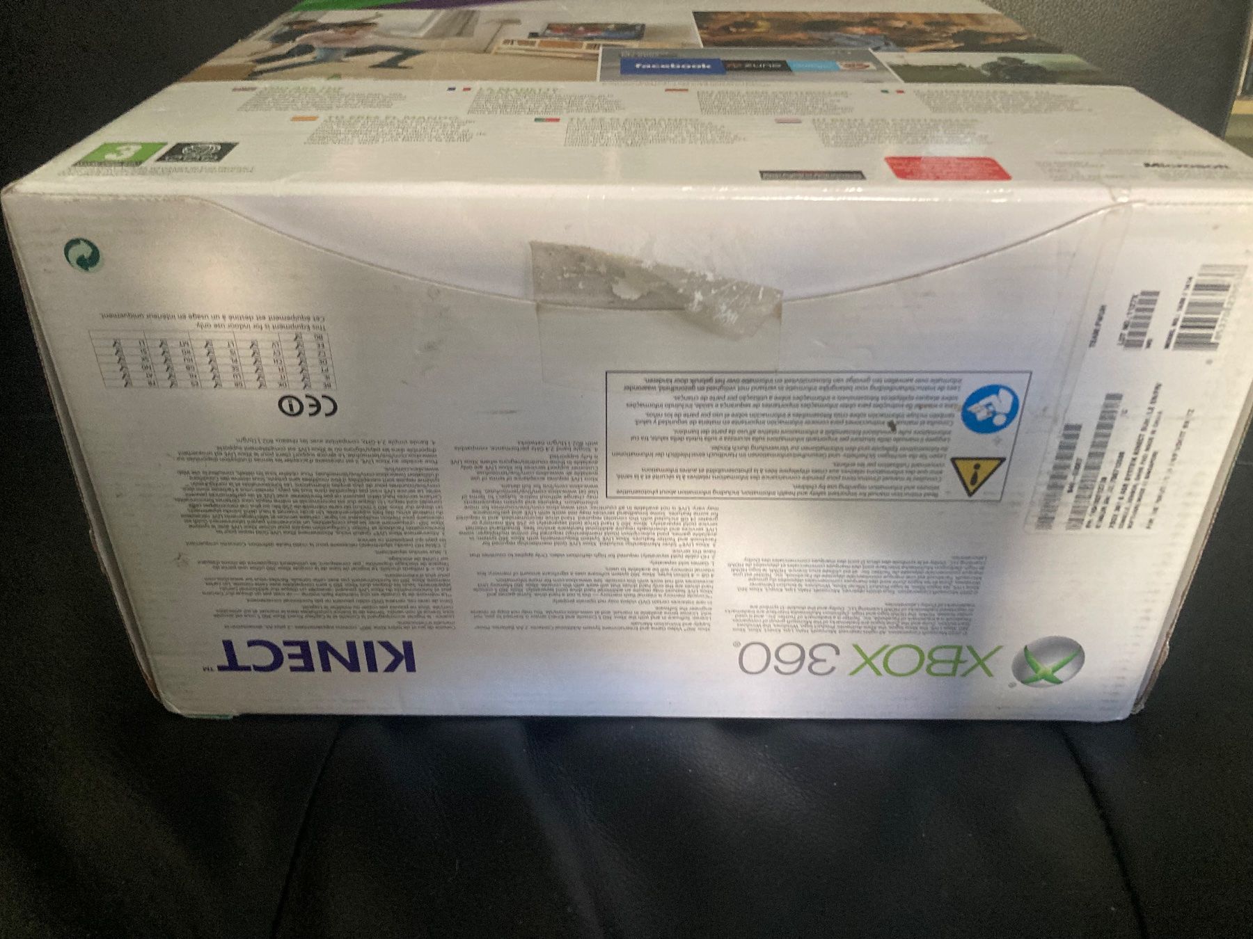 Microsoft Konsolen: Neu !!! Xbox 360 Kinect Bundle mit Spiel und 4GB Speicher – Neu und originalverpackt aus Bern von TotheMoonnn 4