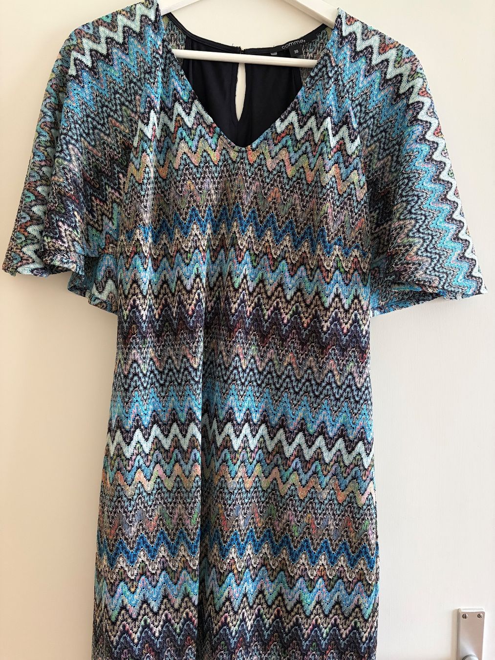 Comma Vestiti: Hochwertiges comma-Sommerkleid / Gr. 38 – Nuovo (secondo la descrizione) da Jona venduto da fab_jz6l