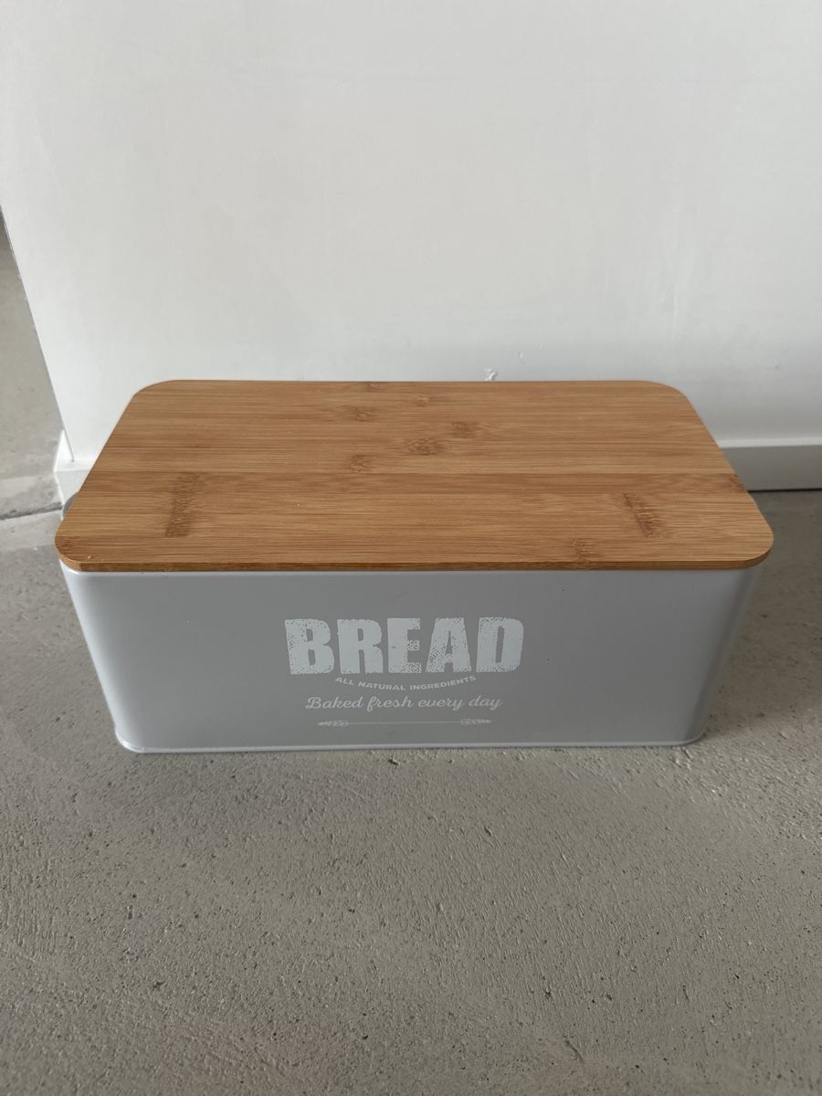 Contenitori & Simili: Brotkasten Aufbewahrung Grau – Usato da Wollerau venduto da shoppingqueen18