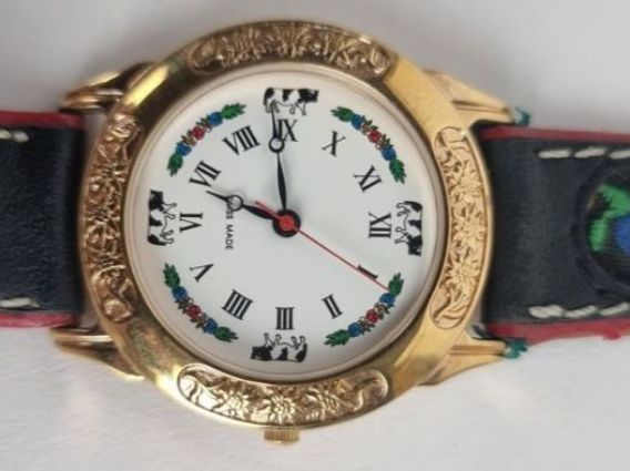Swiss Orologi: Schöne Schweizer Uhr mit Edelweiss-Band – Usato da Moosseedorf venduto da dfe_s5hz 1