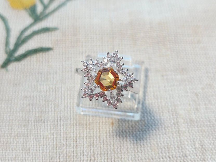 Anelli: NEW - S925 Citrine Ring (Adjustable) – Nuovo (secondo la descrizione) da Zürich venduto da cin_wcf6