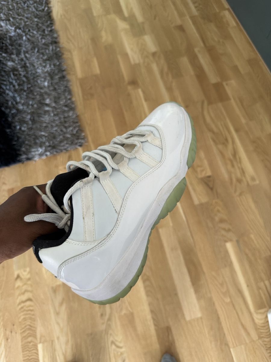 Jordan Scarpe da uomo: Jordan 11 – Usato da Pieterlen venduto da sam_58jm