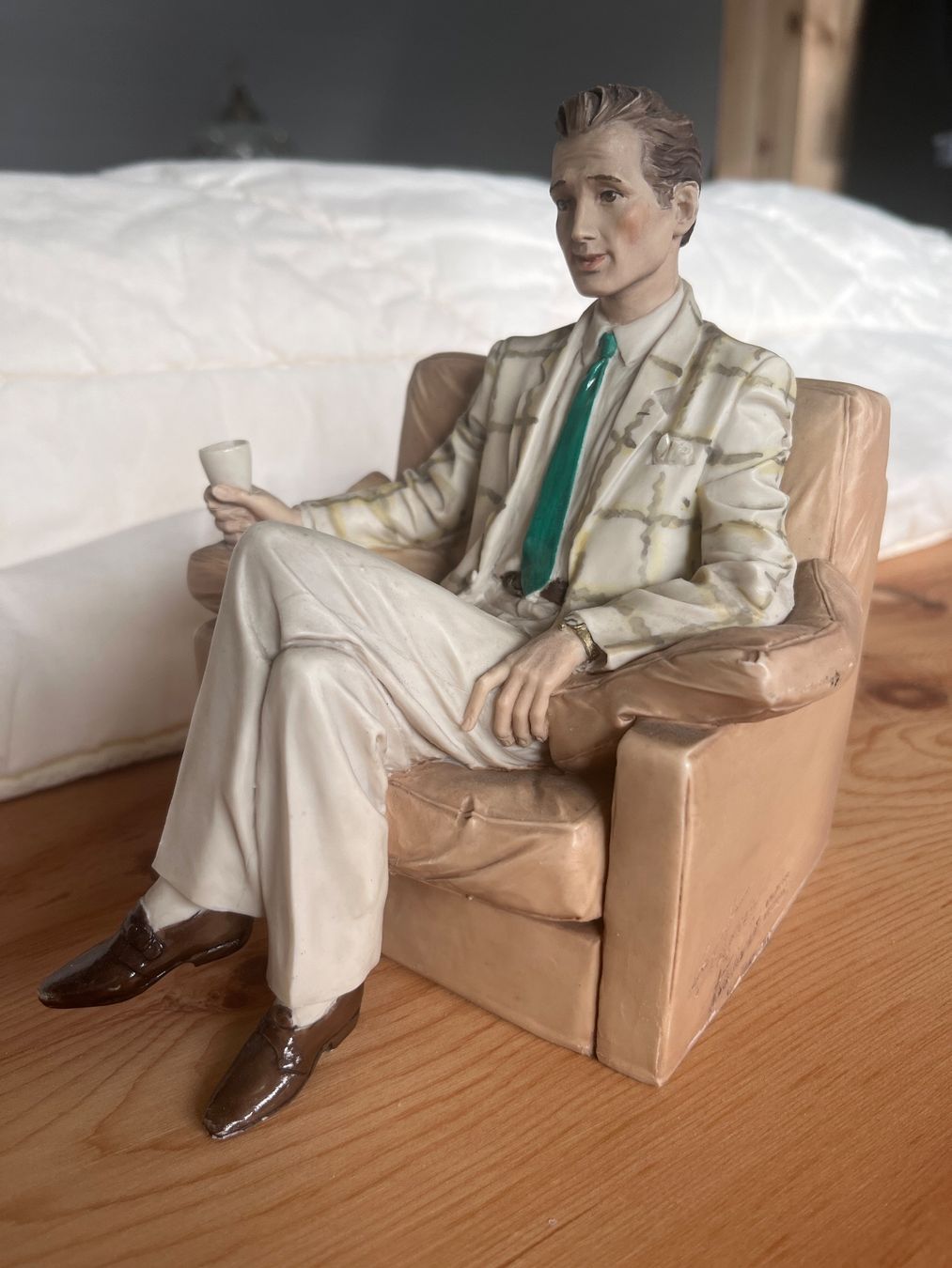 Statuette: Gentleman élégant Vittorio Tessaro 1986 – Usato da Chaumont venduto da Abigail1