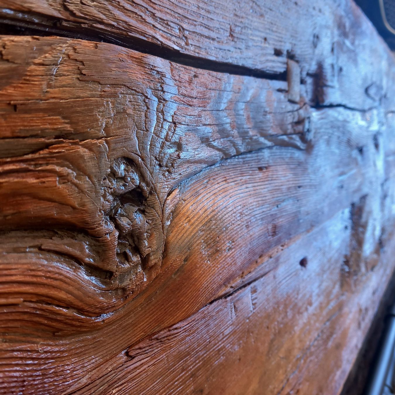 Articoli in legno: Rustikale Lärchenholzbalken – Usato da Zuchwil venduto da pedu79 7