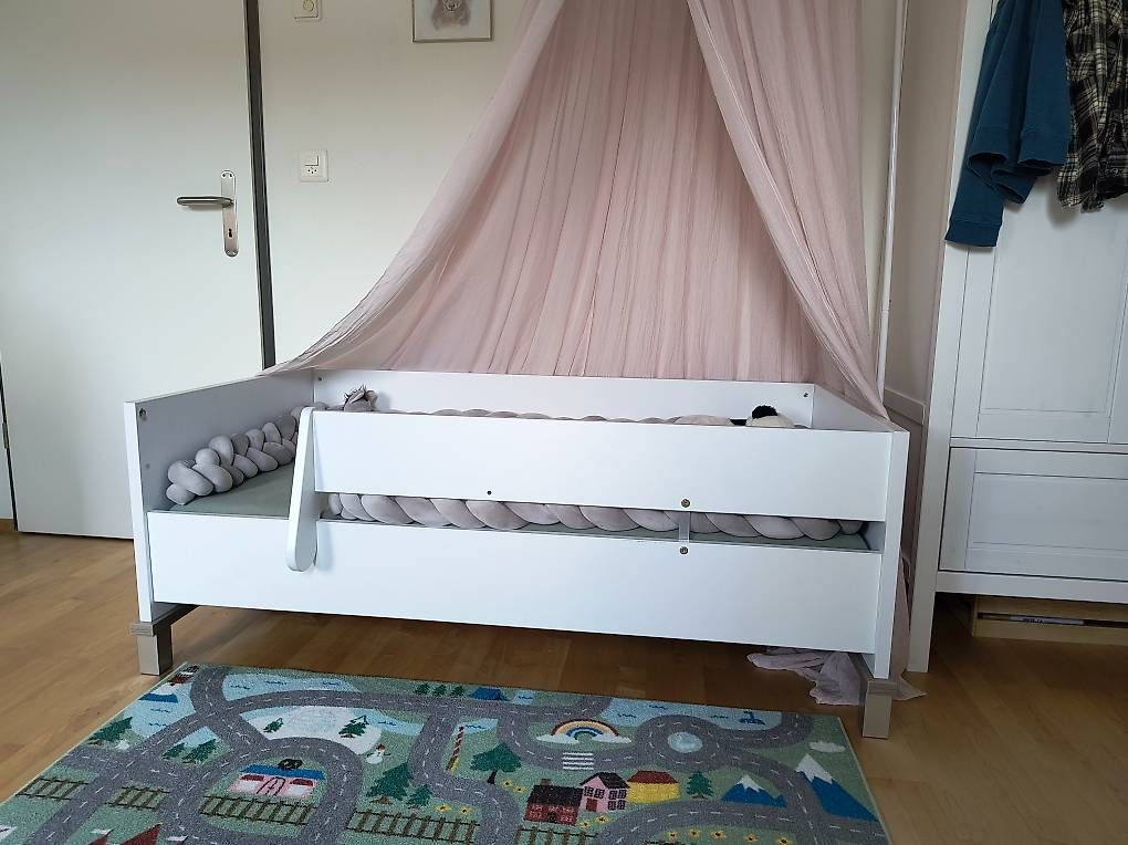 Paidi Betten: Kinderbett inkl. Matratze – Gebraucht aus Glattfelden von jul_w6p9 1