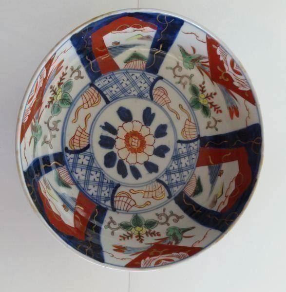 Schalen: Antike japanische Imari Schale – Gebraucht aus Locarno von Sicabe
