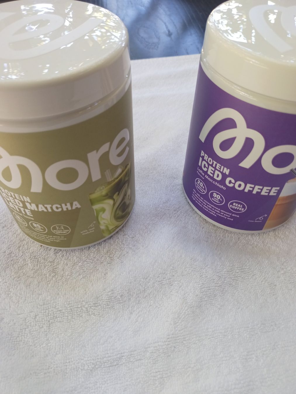 Tazze: Protein Iced Matcha Latte &Iced Coffe – Nuovo e nell'imballaggio originale da Winterthur venduto da mal_k2wv 3