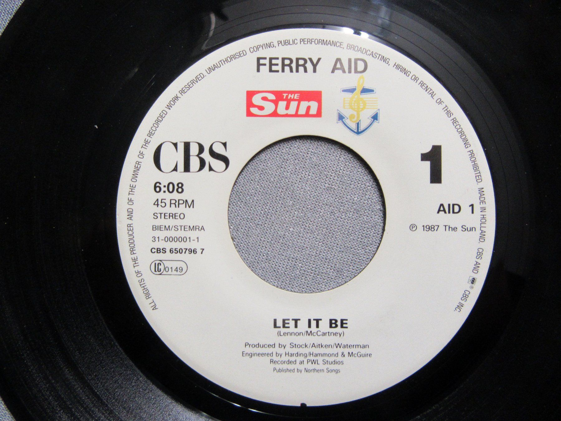 Dischi in vinile: Ferry Aid - Let it be - Single ab CHF 1.00 – Usato da Auenstein venduto da Padabimbim 2