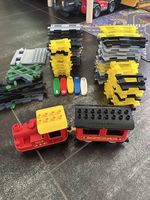 Duplo Dampfeisenbahn 10874 mit vielen Schienen