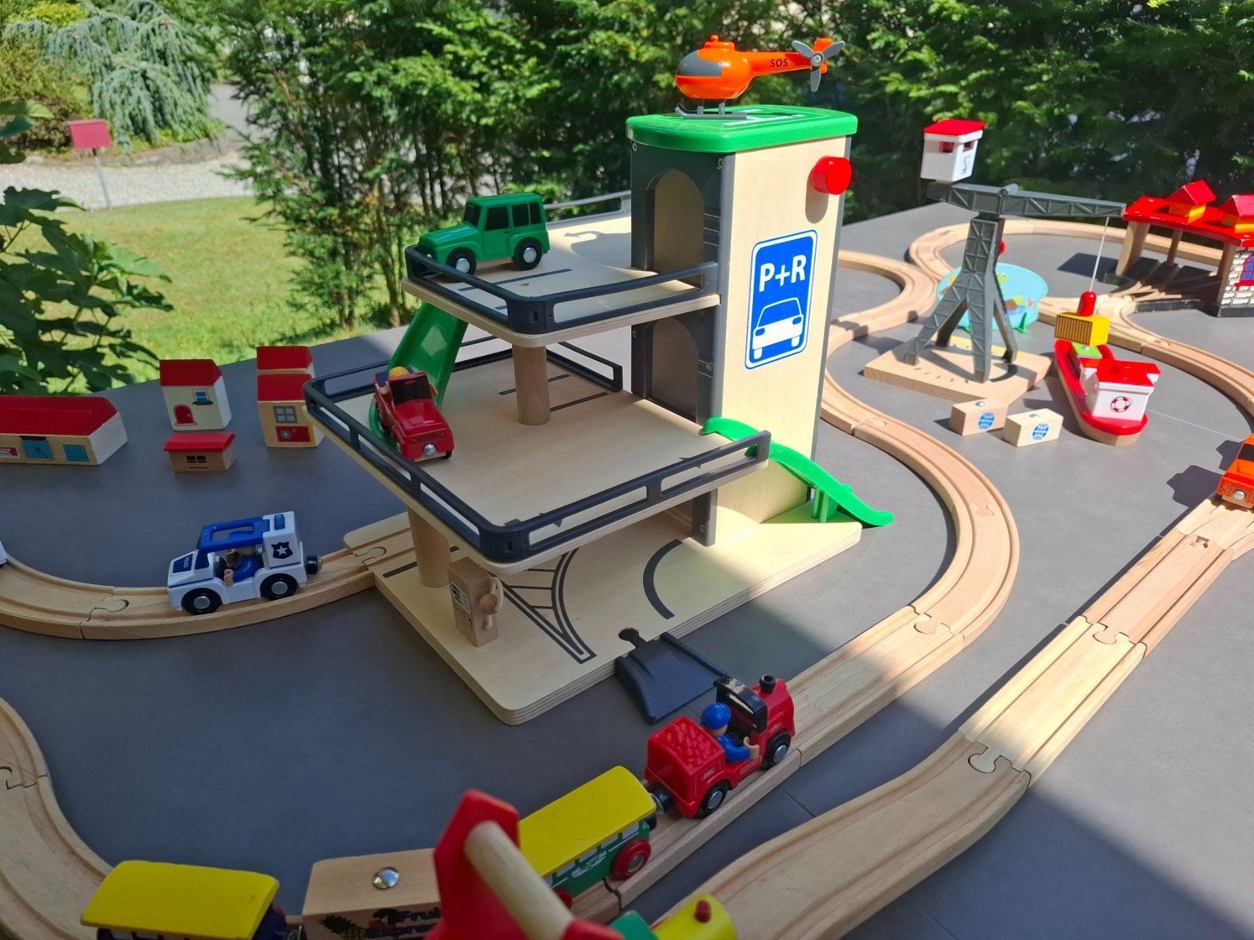 Jouets: Holzeisenbahn – D'occasion à Erstfeld par hasi1987