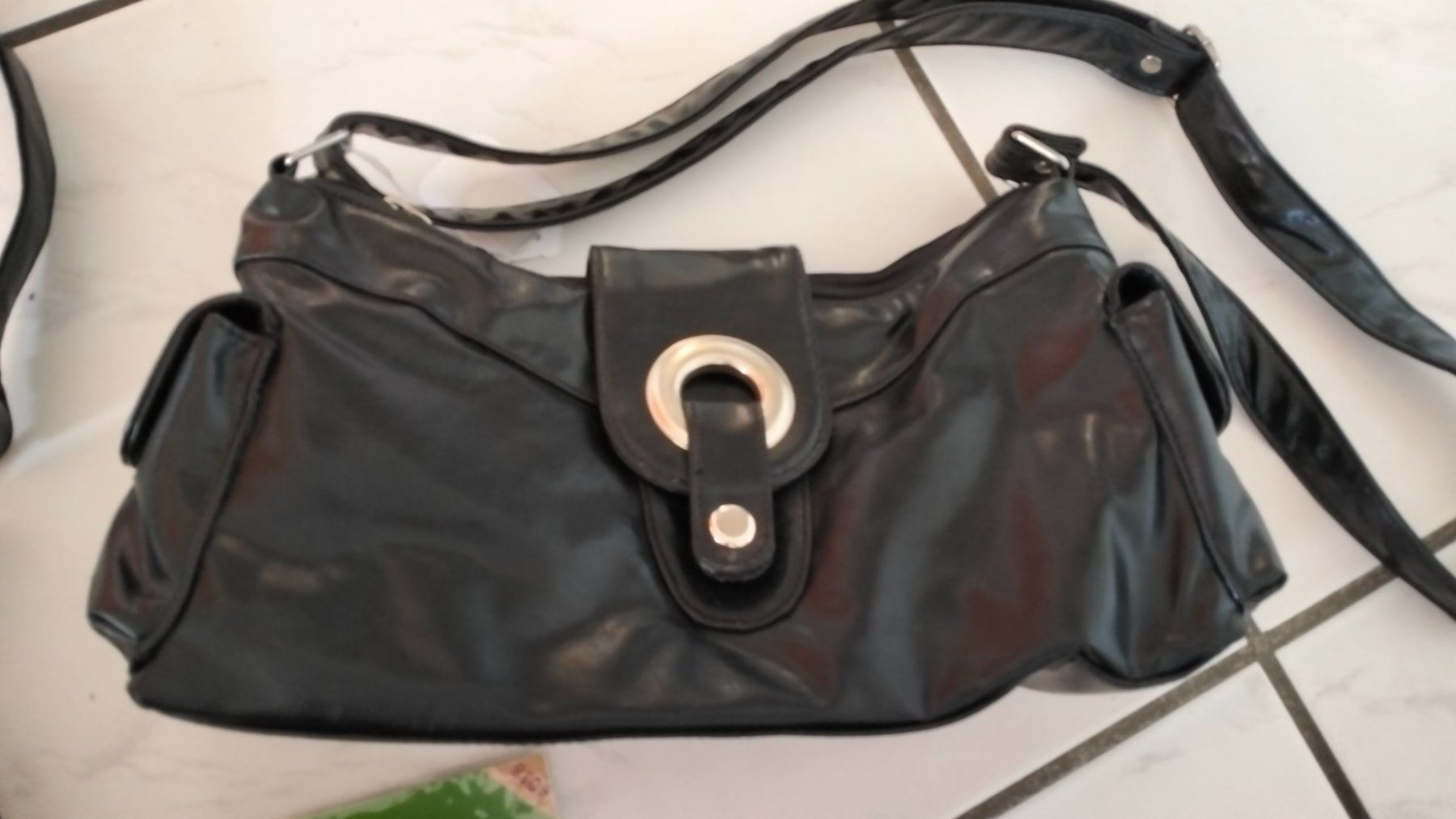 Borse da donna: 3 schwarze Handtaschen – Nuovo (secondo la descrizione) da Uerkheim venduto da Justi.y 4