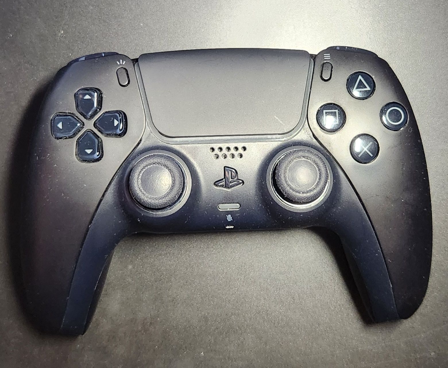 Sony Controller: Sony PlayStation 5 DualSense Controller schwarz AB 1.- FR – Usato da Benglen venduto da Lewingman