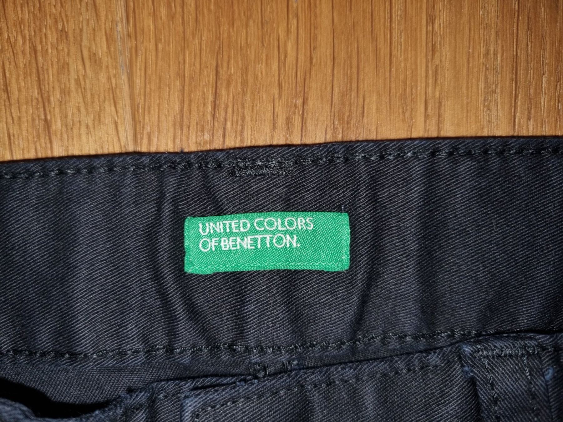 Benetton Hosen: Benetton Hose, Grösse 150 schwarz – Gebraucht aus Unterseen von Kau99 1