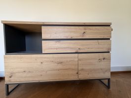 Kommode aus Eiche & Eisen