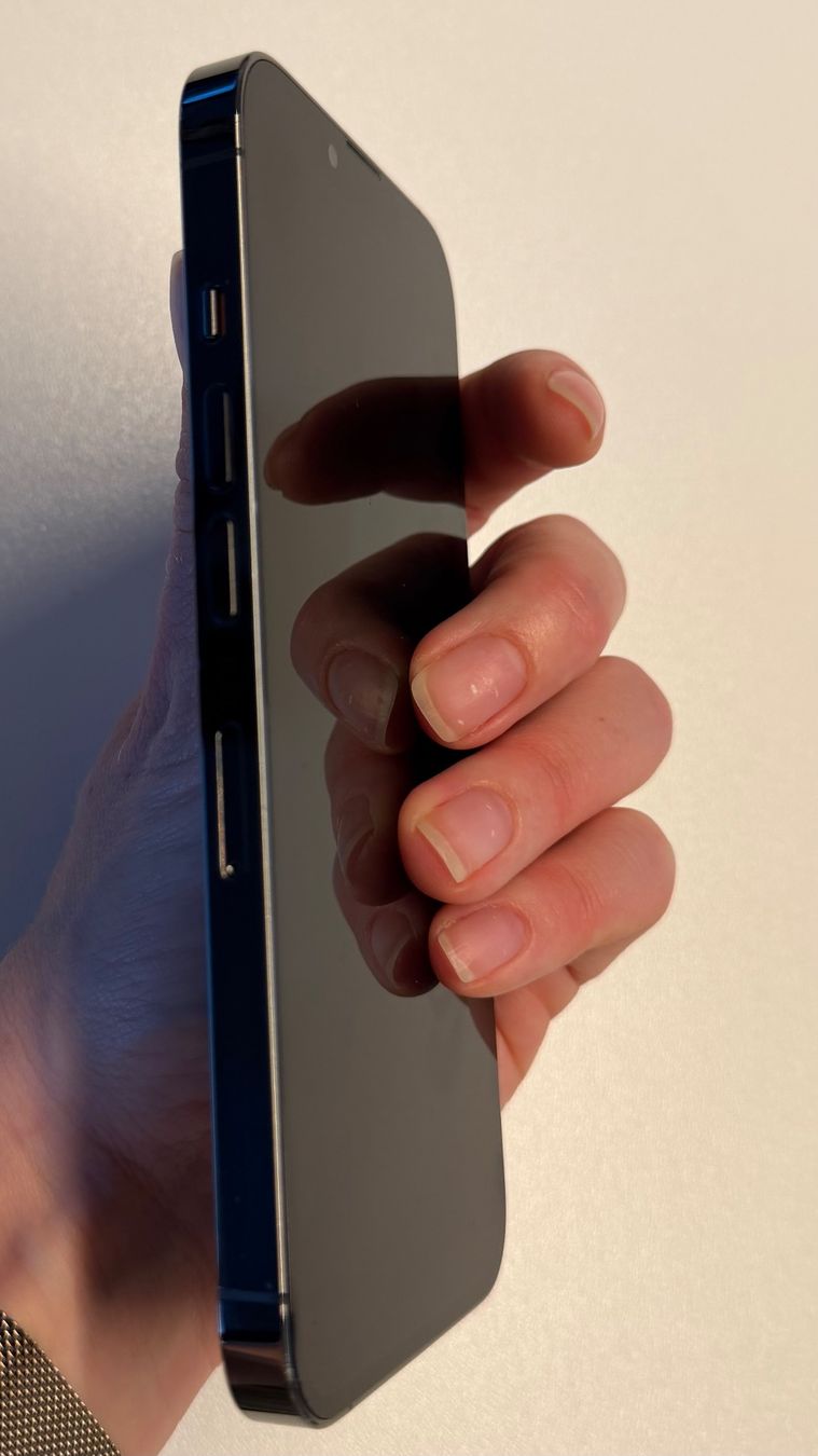 Apple Telefoni cellulari / Smartphones: iPhone 13 Pro 256GB Graphit – Usato da Baden venduto da vog_562d 6