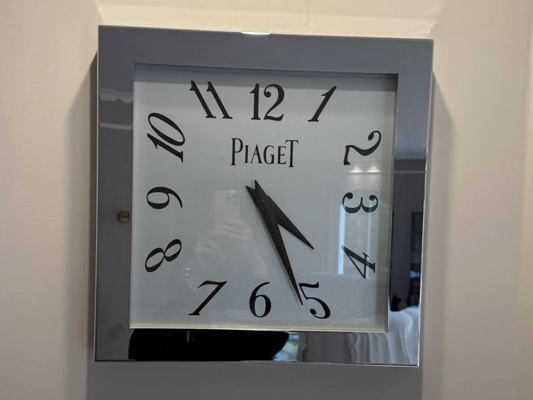 Piaget Orologi: Piaget rare Horloge murale/wall clock  48/48cm – Usato da Genève venduto da aspaklariacollection 3