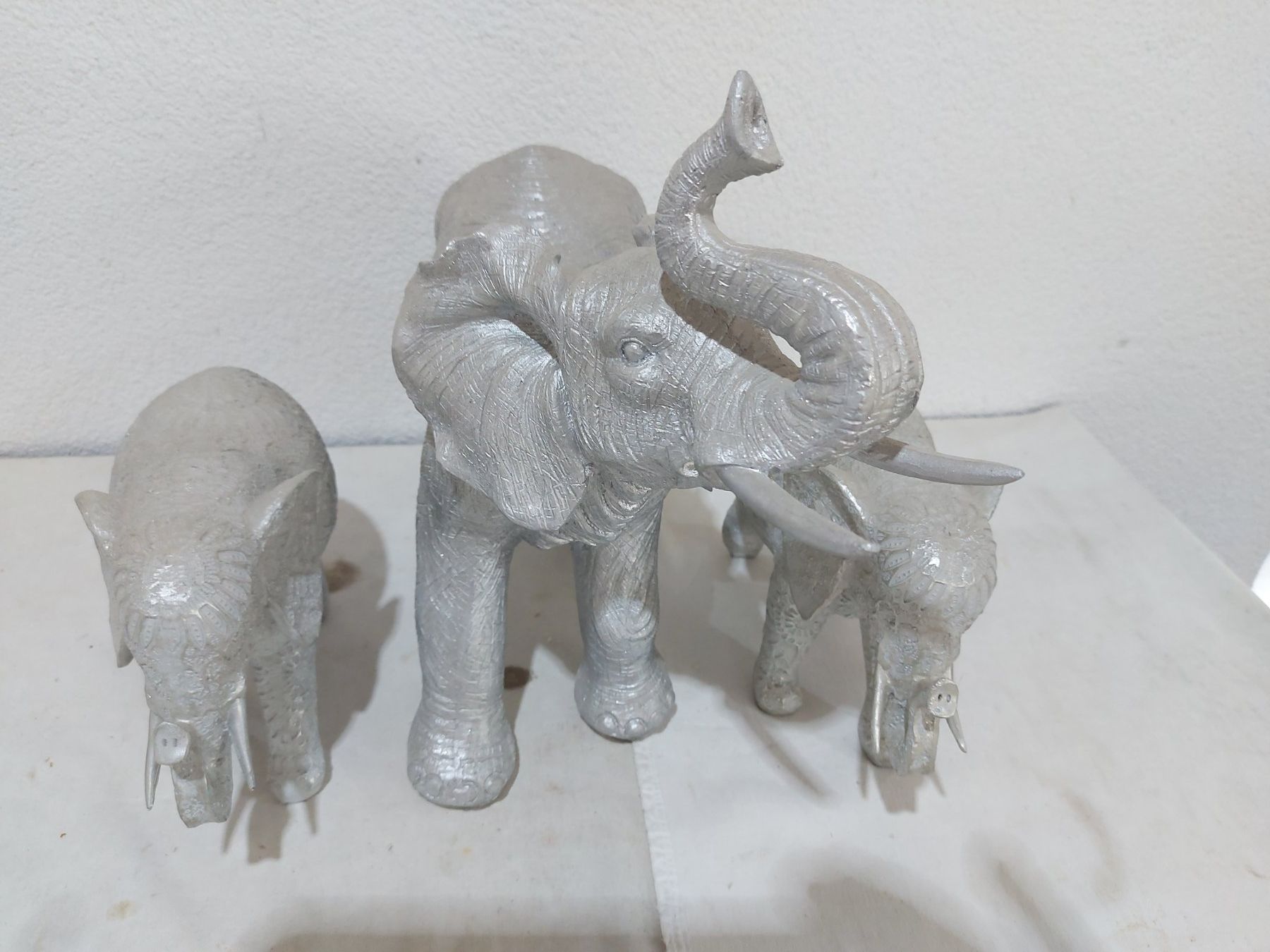 Statuette: 3er Set Deko-Elefanten, silberfarben, neuwertig – Usato da Rheinau venduto da profitronic.shop 4