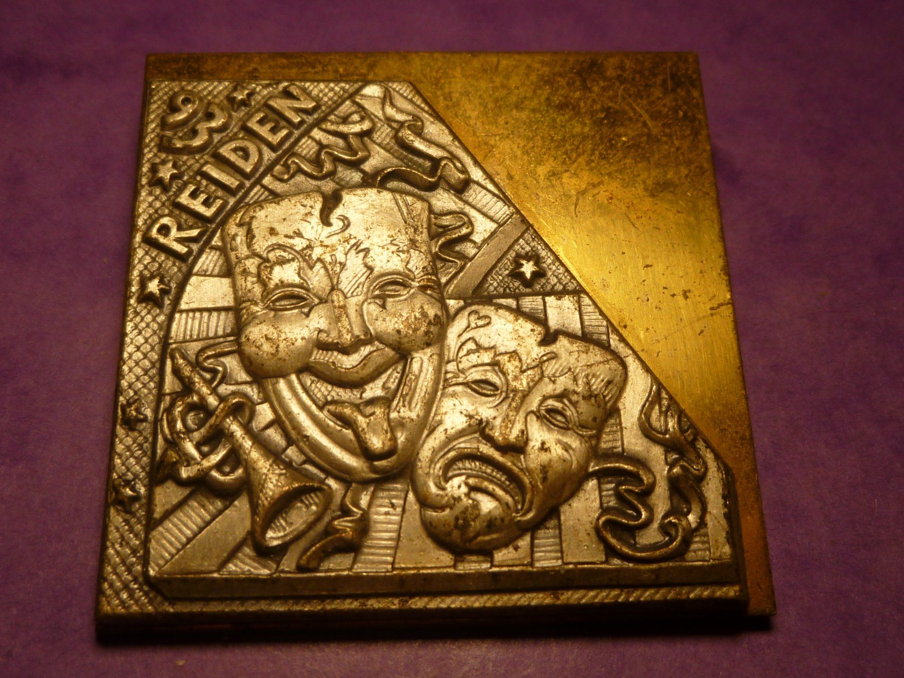 Placchette & Badge: REIDEN 1993 GOLD – Usato da Ried (Muotathal) venduto da Mandarin02