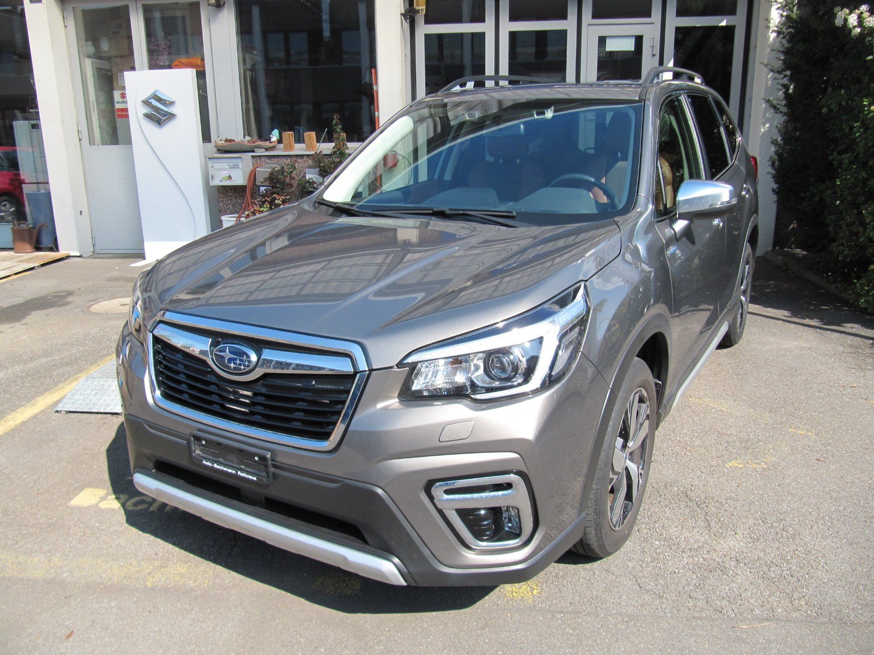 Subaru Automobili: Subaru Forester Luxury – Usato da Rotkreuz venduto da auto-bachmann 1