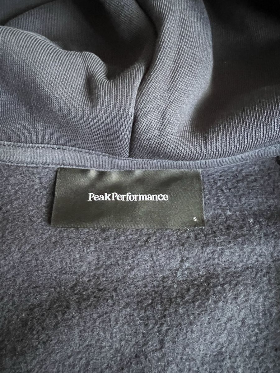 Peak Performance Jacken: Peak Performance Kapuzenjacke Grösse S dunkelblau – Neu (gemäss Beschreibung) aus Muri AG von Madoxx72 1