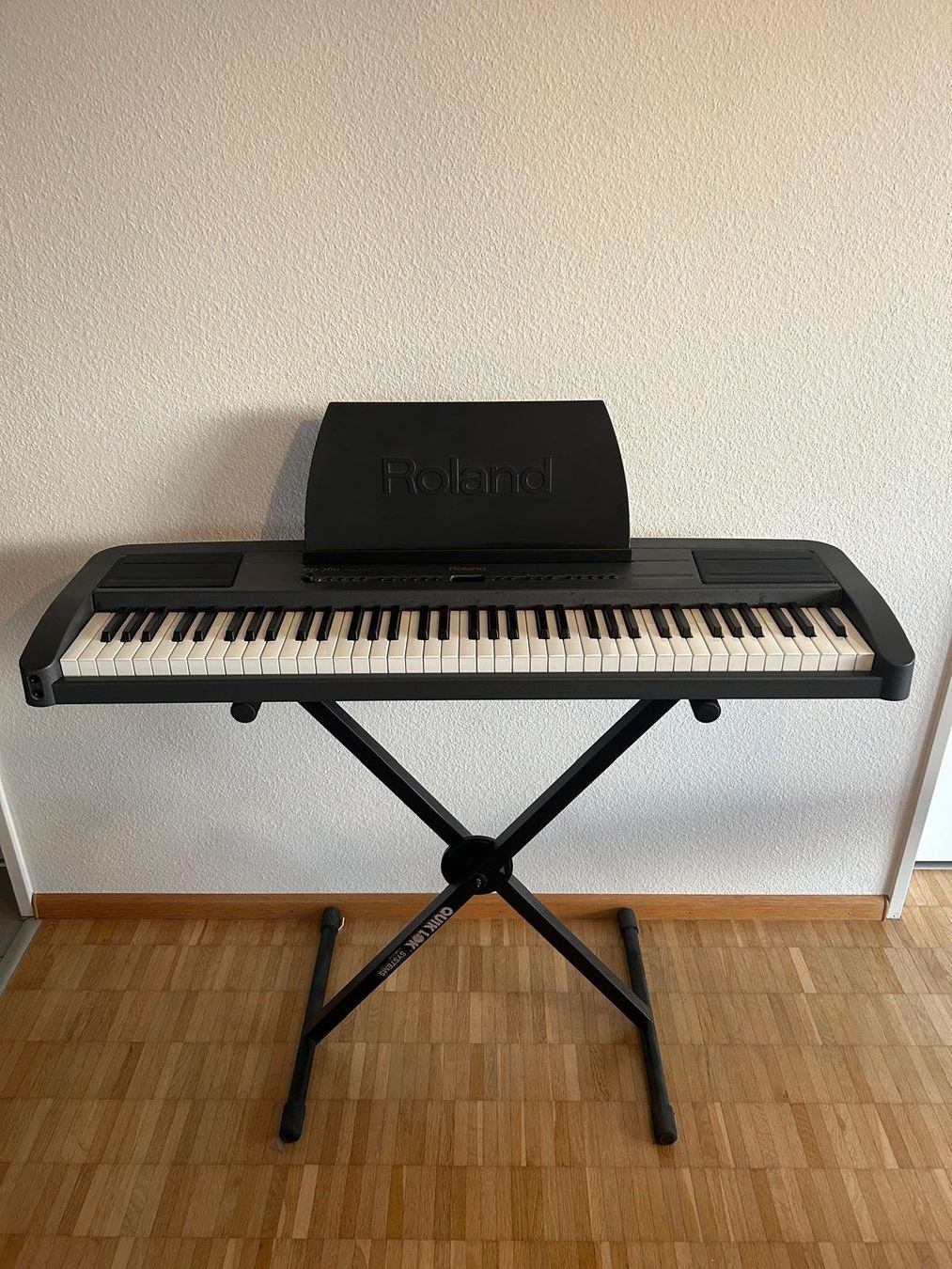 Roland Musikinstrumente: Keyboard Roland EP-760 – Gebraucht aus Rheinfelden von chr_dj7f