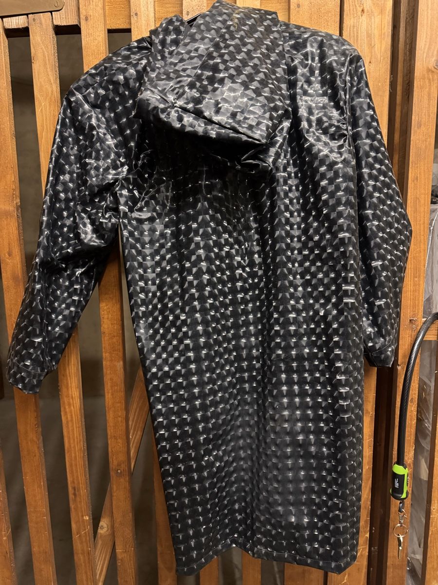 Jacken: Regenjacke Unisex S- M – Gebraucht aus Basel von YanaR10 3