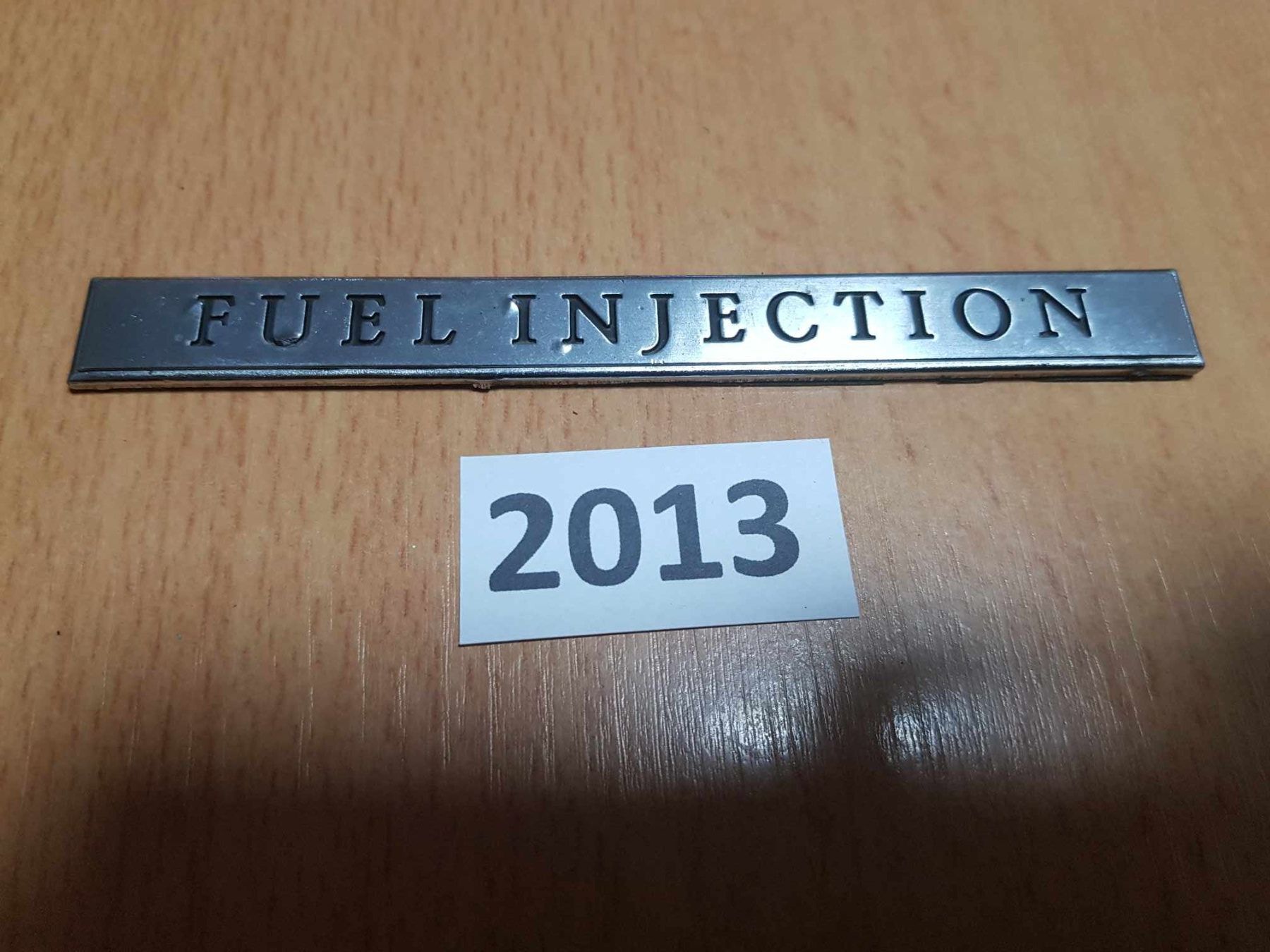 Tutti pezzi di ricambio auto: Emblem,  FUEL INJECTION – Usato da Niedergösgen venduto da usc_l8gm