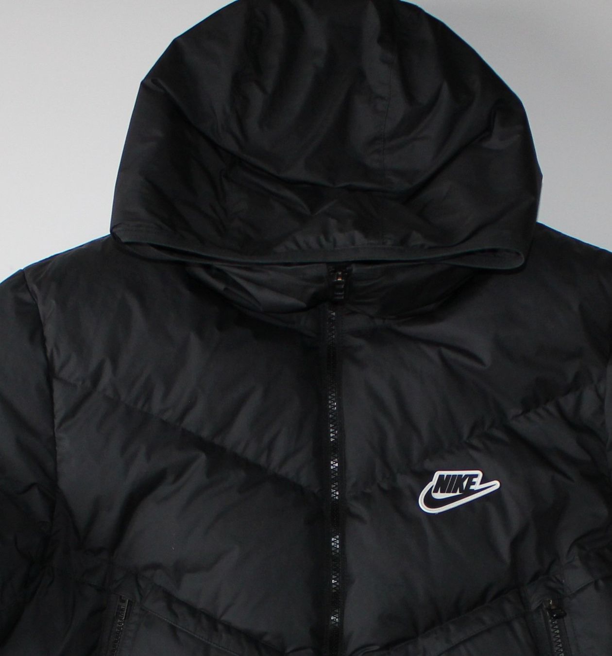 Nike Giacche: Doudoune Nike noir  t. M – Usato da Peseux venduto da Gilloss 2