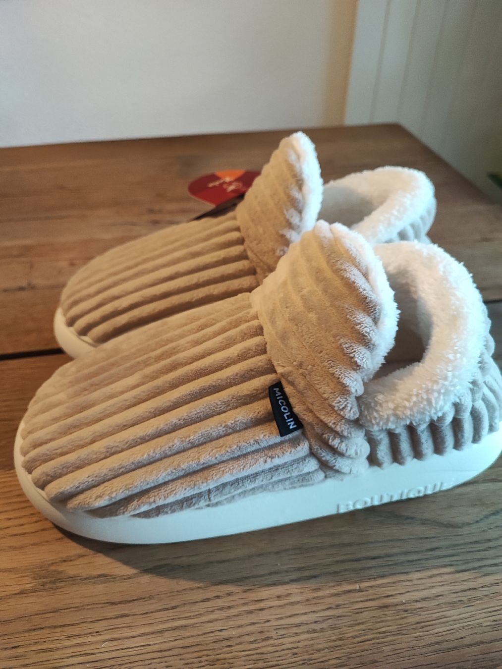Herrenschuhe: Warme Hausschuhe in Gr. 40 – Neu (gemäss Beschreibung) aus Hochdorf von Idefixxx